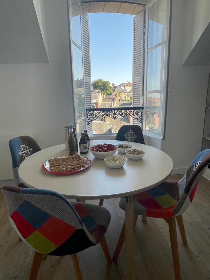 Spacieux Appartement A Blois Avec Wifi Gratuit Exterior foto